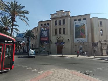 Bajo en venta en Centro