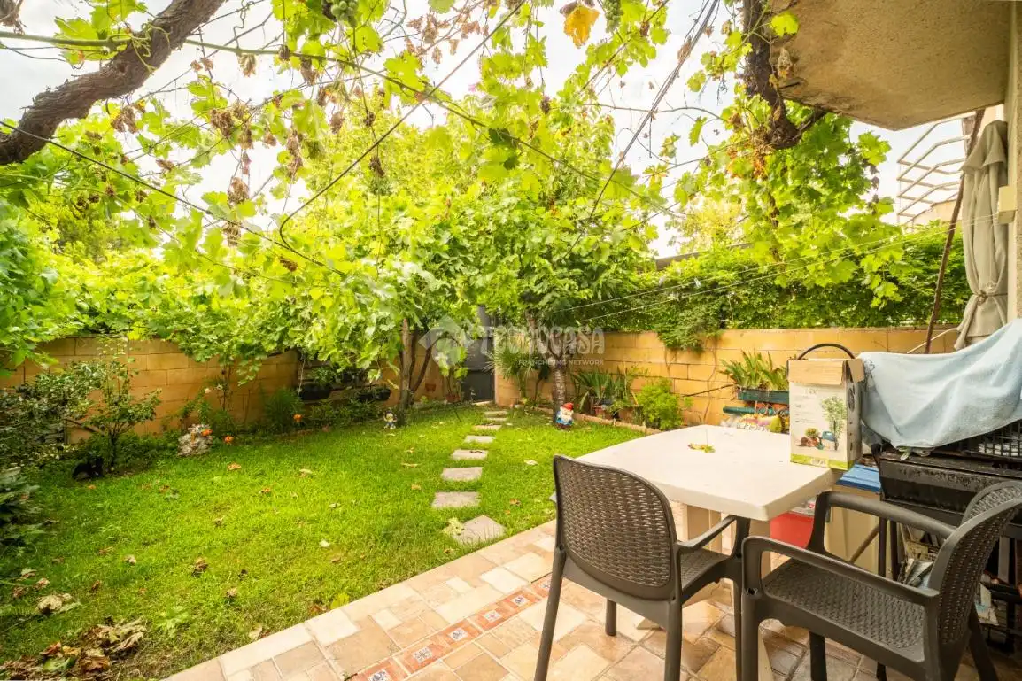 Jardín de Casa adosada en venta en Rivas-Vaciamadrid con Aire acondicionado, Calefacción y Jardín privado