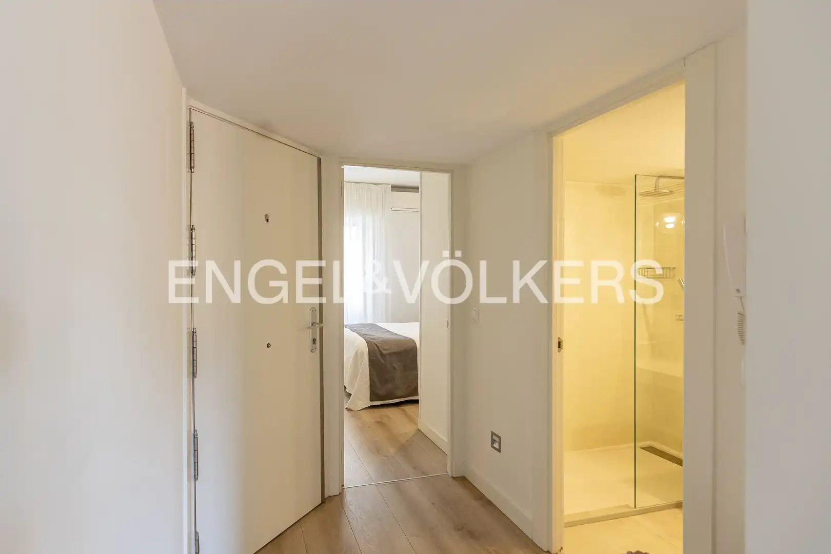 Flat for rent in Madrid  with Air Conditioner, Heating and Terrace
