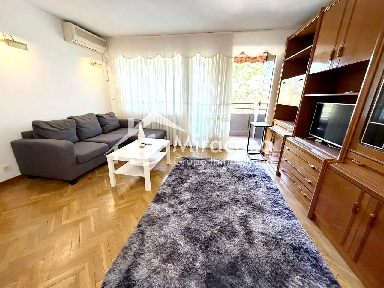 Sala d'estar de Pis en venda en Madrid amb Aire condicionat, Calefacció i Terrassa