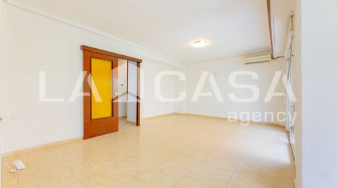 Foto 3 de Piso en venta en Carrer del Poeta Mas I Ros, Ciutat Jardí, Valencia Capital