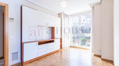 Foto 2 de Pis en venda a Calle Lenguas, Villaverde Alto, Madrid Capital