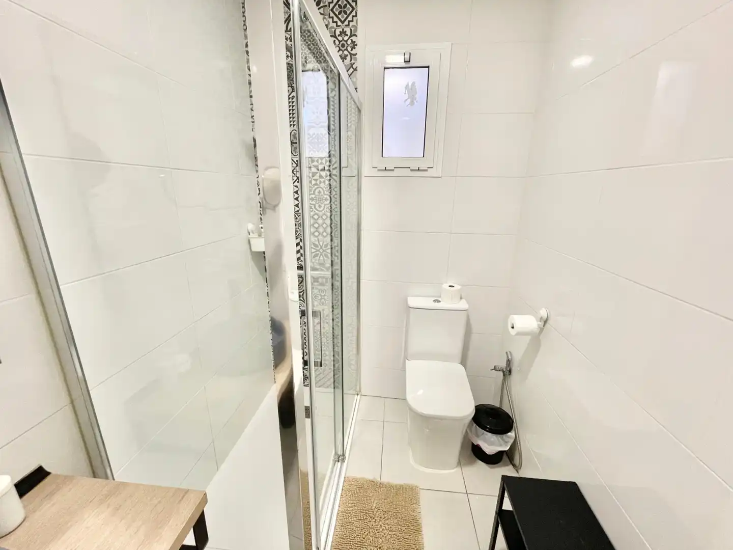 Bany de Apartament de lloguer en Torrevieja amb Aire condicionat, Calefacció i Terrassa