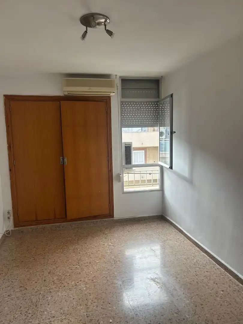 Schlafzimmer von Wohnung zum Verkauf in  Palma de Mallorca mit Klimaanlage, Terrasse und Abstellraum
