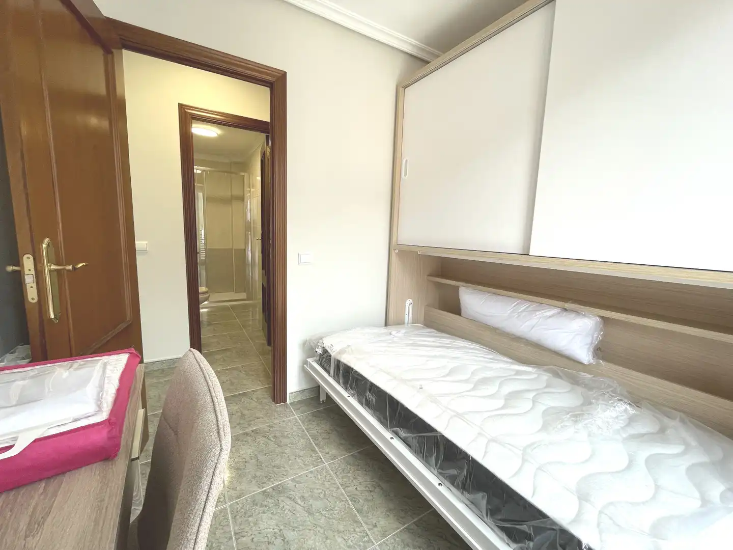 Bedroom of Flat for rent in Salamanca  with Heating, Furnished and Balcony