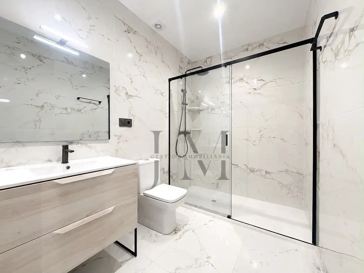 Badezimmer von Erdgeschoss zum Verkauf in Llevant