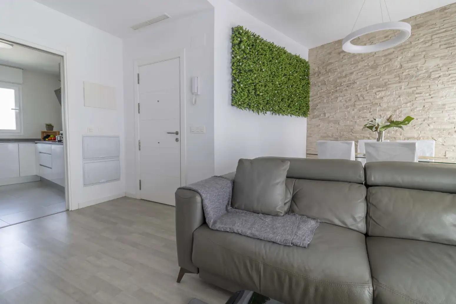 Sala de estar de Piso en venta en Sevilla con Aire acondicionado, Calefacción y Jardín privado