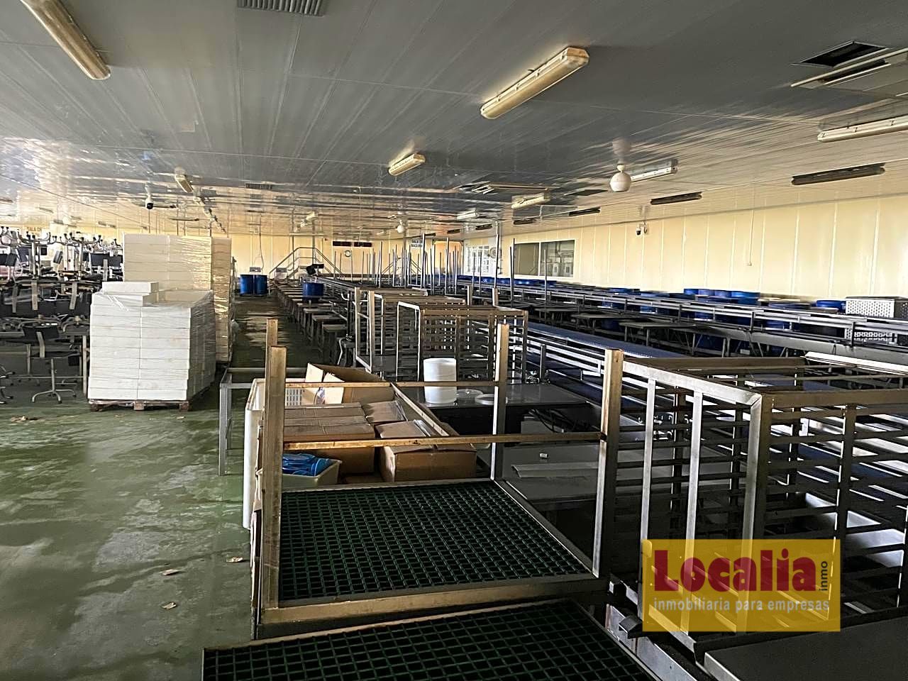Nau industrial en venda en Laredo
