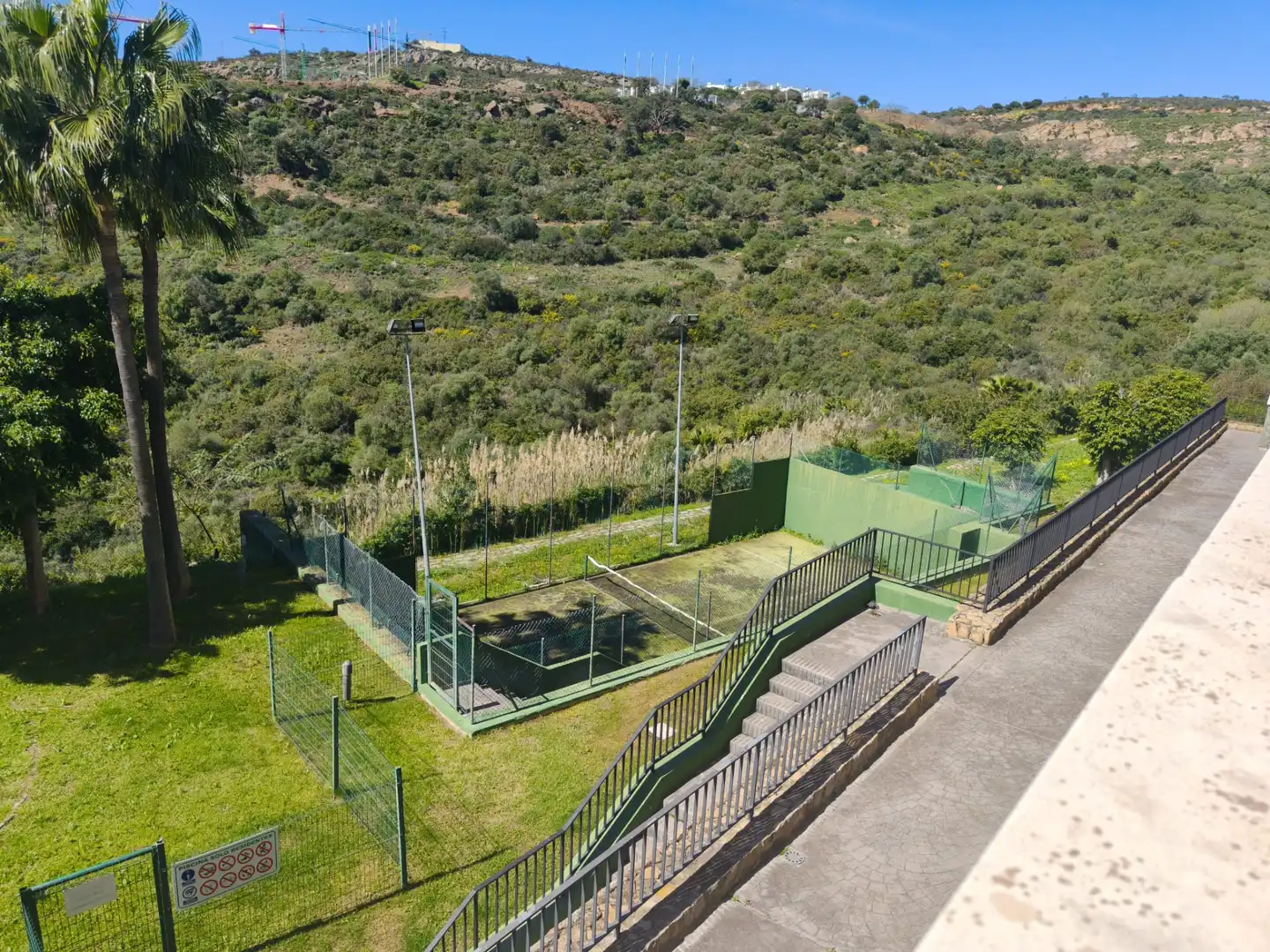 Habitatge amb terrassa en venda a Avenida Sierra Morena 47, imagen 16