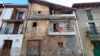 Vista exterior de Casa adosada en venda en Trucios-Turtzioz amb Terrassa