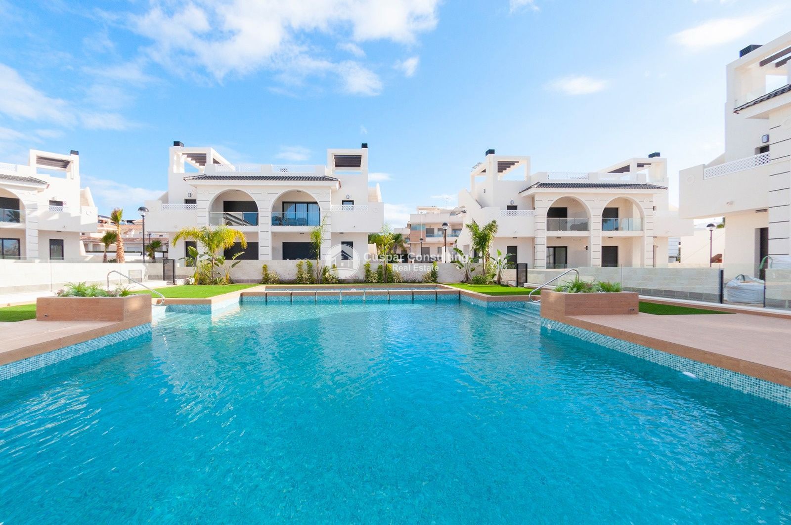 Piscina de Apartament de lloguer en Rojales amb Aire condicionat, Calefacció i Jardí privat