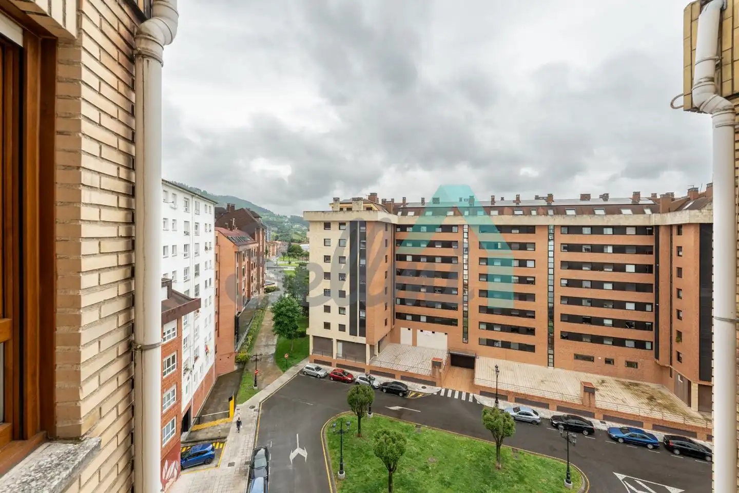 Flat for rent in Llano Ponte, Milán - Pumarín