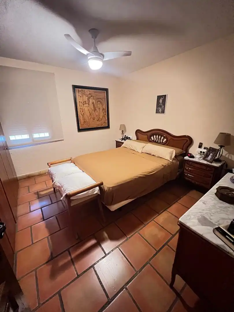 Dormitori de Casa o xalet en venda en Benidorm amb Aire condicionat, Terrassa i Traster