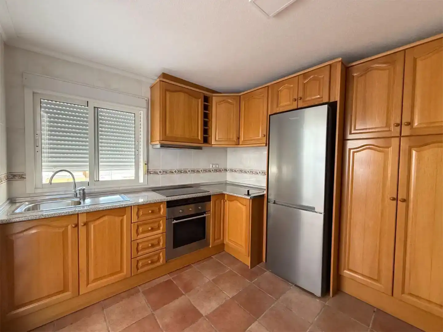 Küche von Wohnung zum Verkauf in Redován mit Balkon
