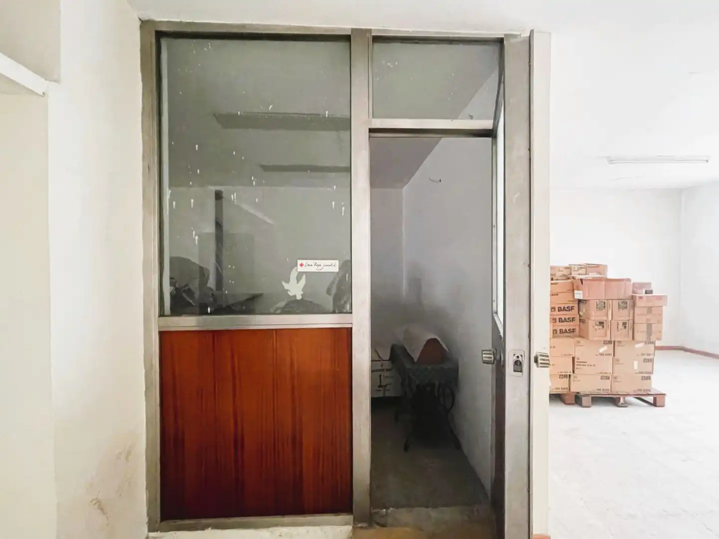 Commercial properties for sale in Valdepeñas
