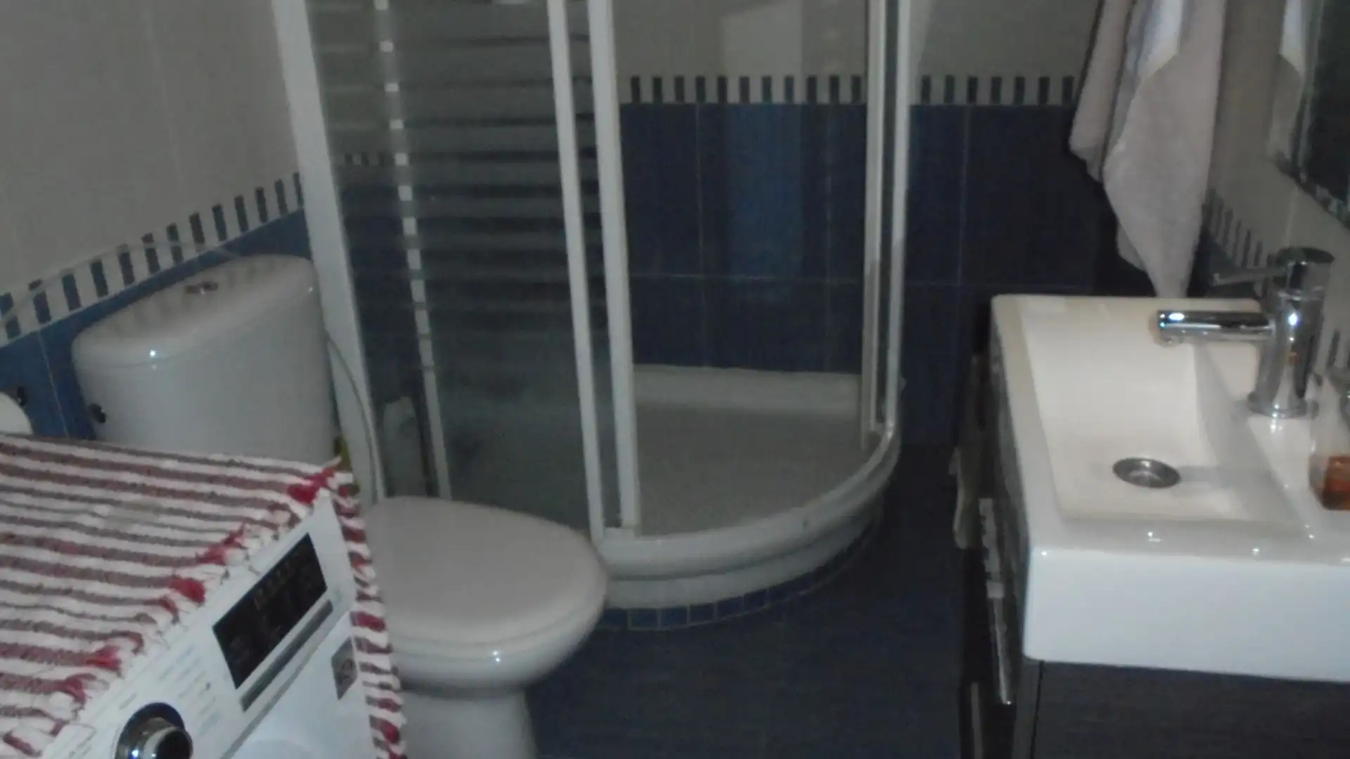 Bany de Pis de lloguer en El Campello amb Aire condicionat, Calefacció i Parquet