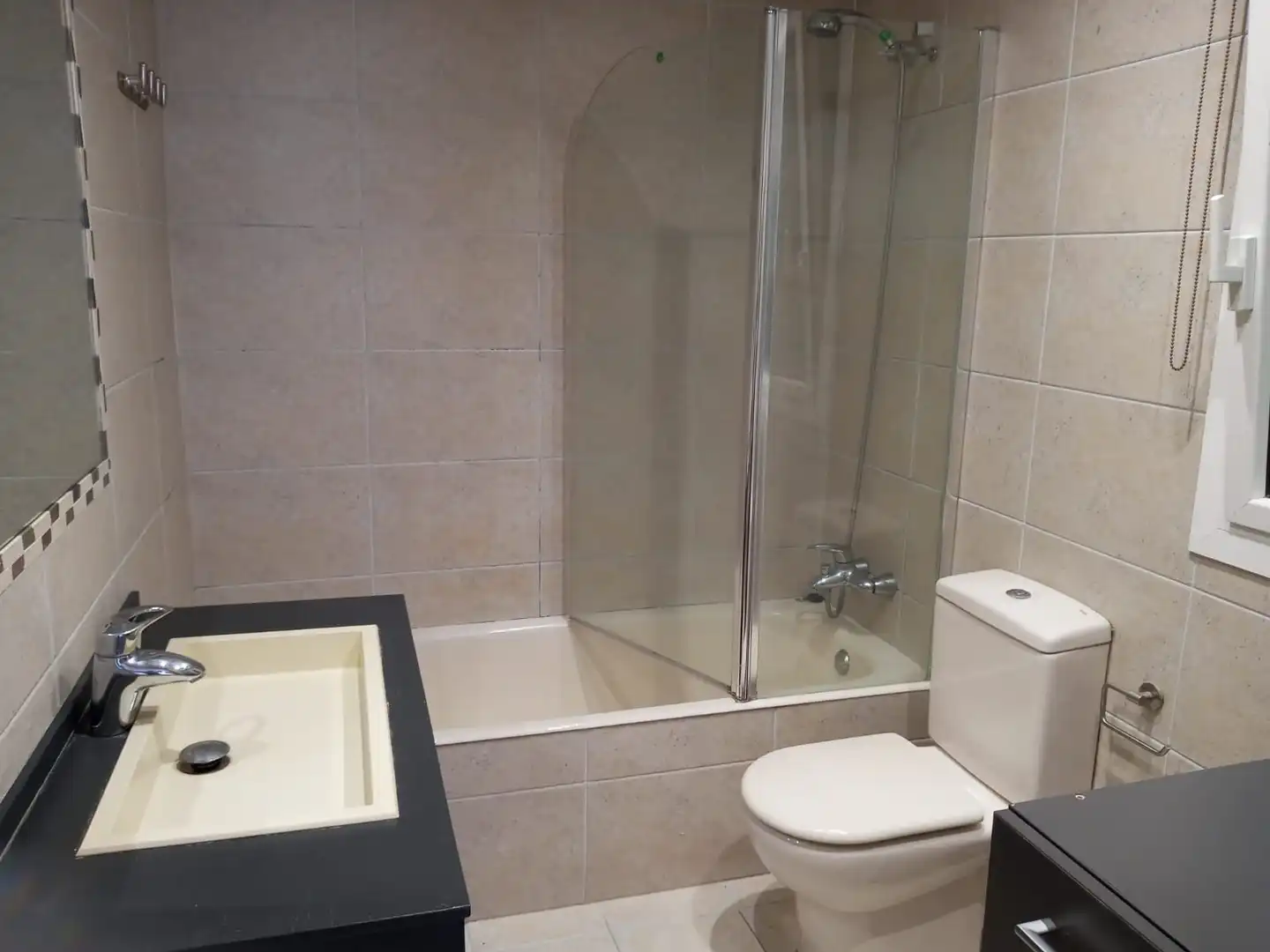 Flat with lift to rent in De Nornahi Plaza, imagen 13