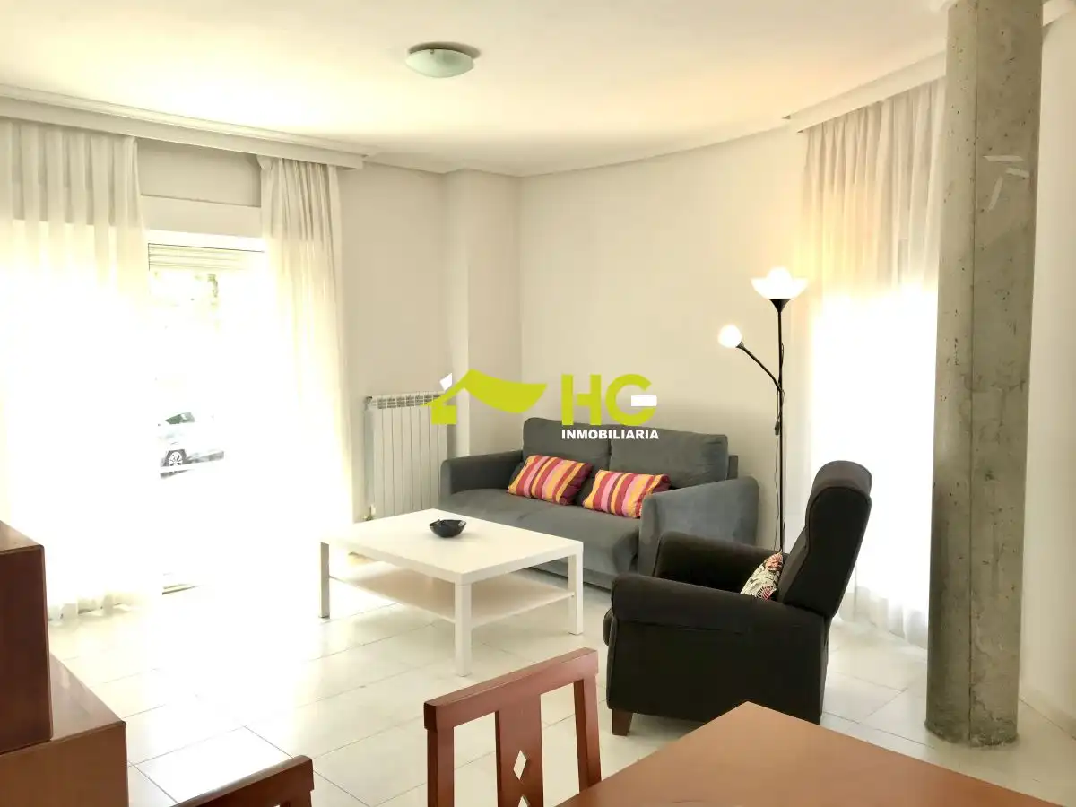 Sala de estar de Dúplex de alquiler en Villaviciosa de Odón con Aire acondicionado, Calefacción y Terraza
