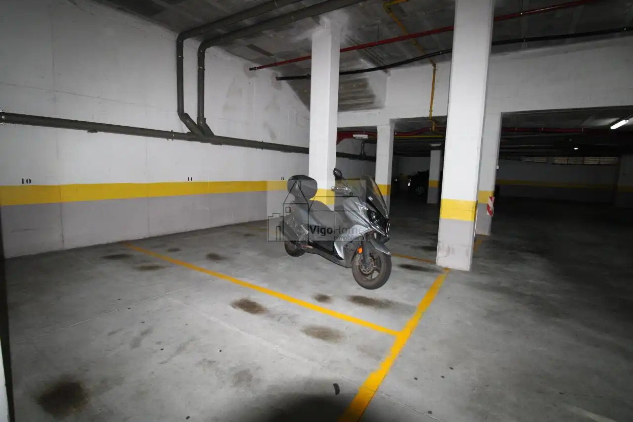 Parking of Flat for rent in Vigo   with Heating, Storage room and Furnished