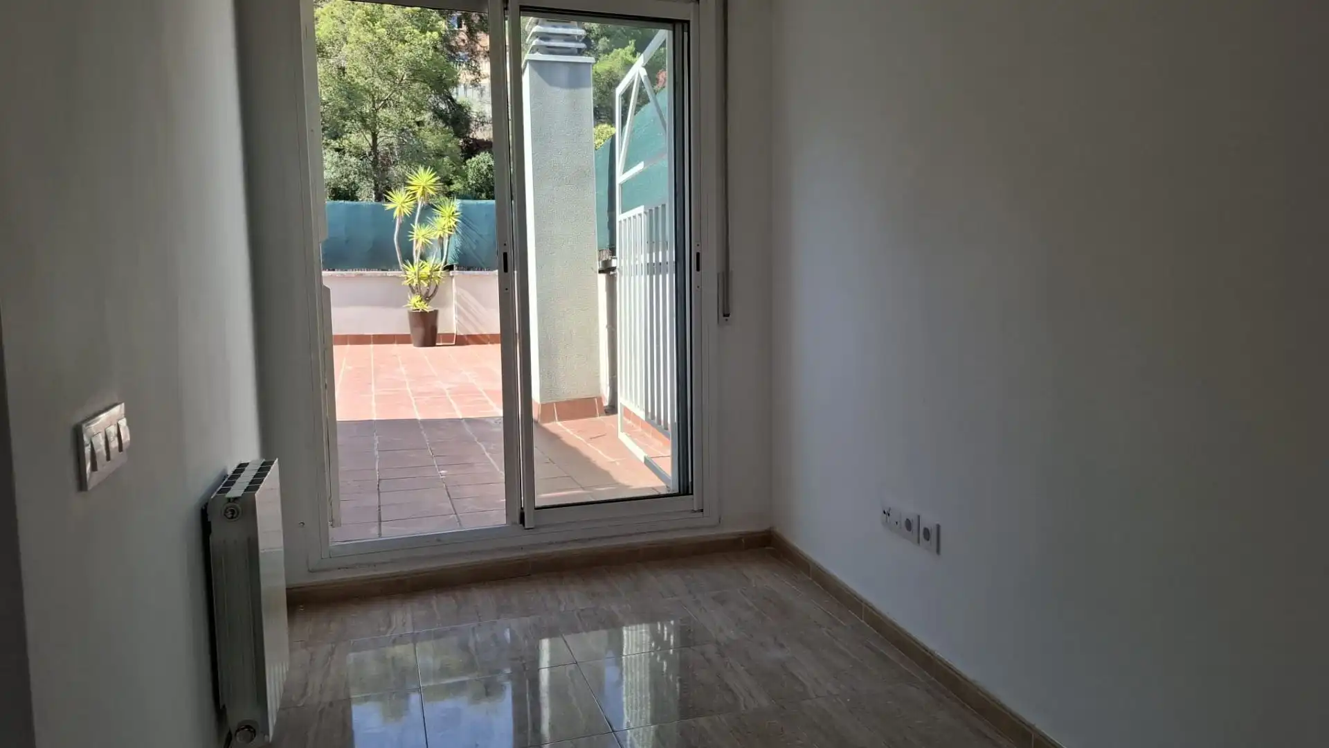 Habitación de Dúplex en venta en Vallirana con Aire acondicionado, Calefacción y Terraza