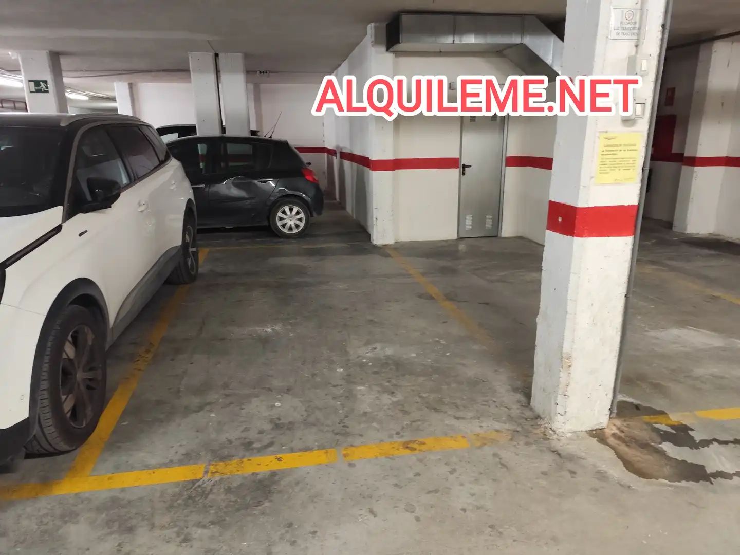Aparcament amb ascensor en venda a Avenida Cristo Rey 22, imagen 3