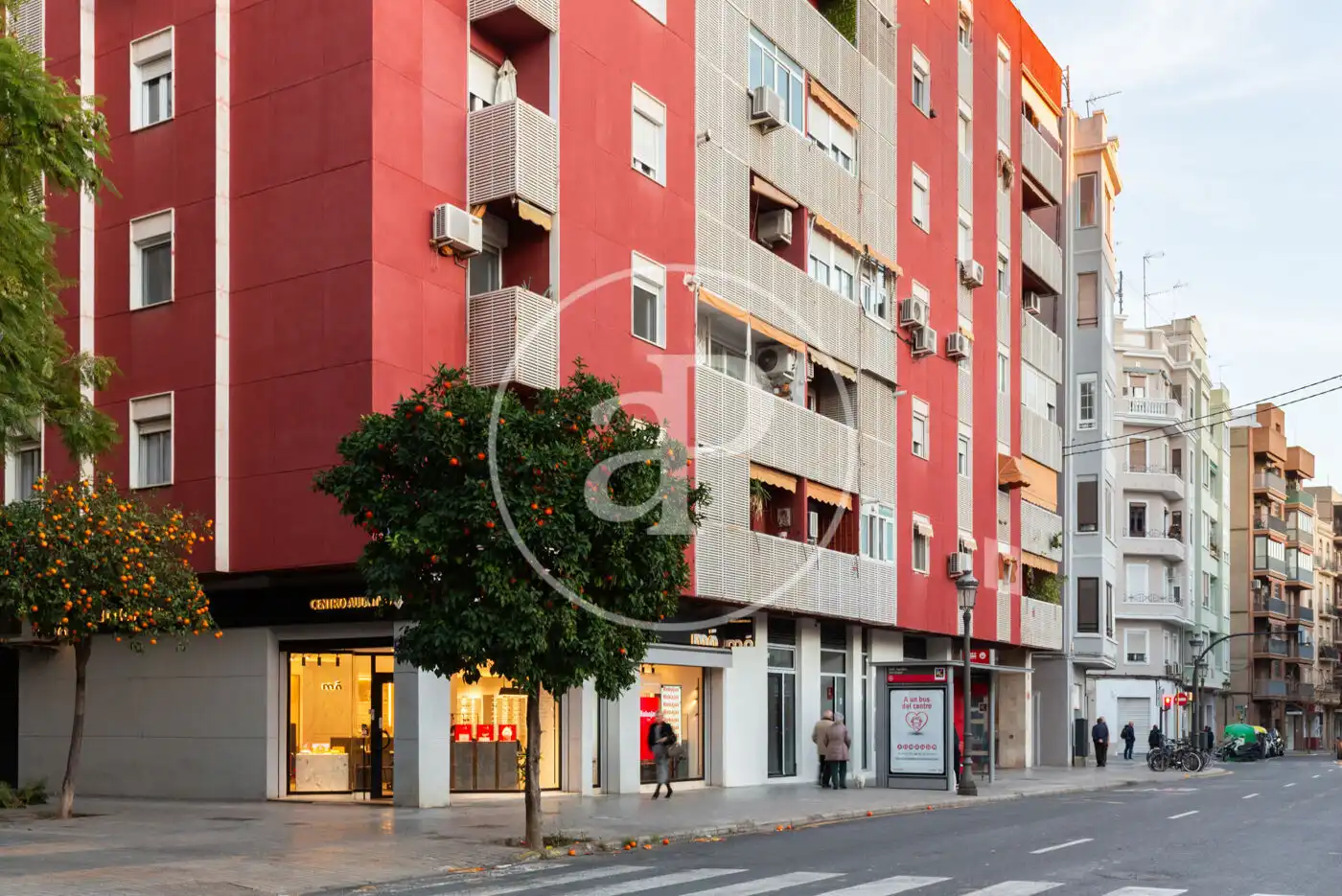 Außenansicht von Wohnung zur Miete in Valencia mit Klimaanlage, Heizung und Haustiere erlaubt