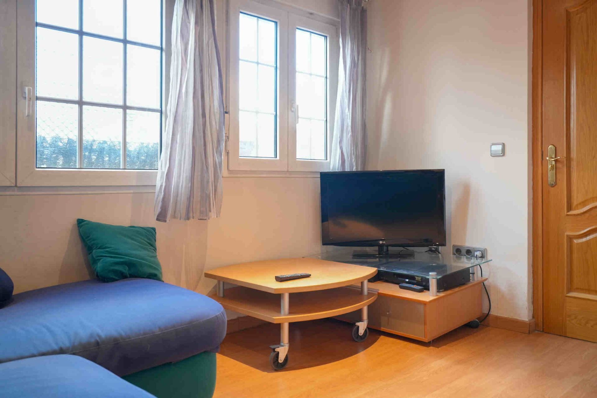 Sala d'estar de Àtic en venda en  Madrid Capital amb Aire condicionat, Terrassa i Traster