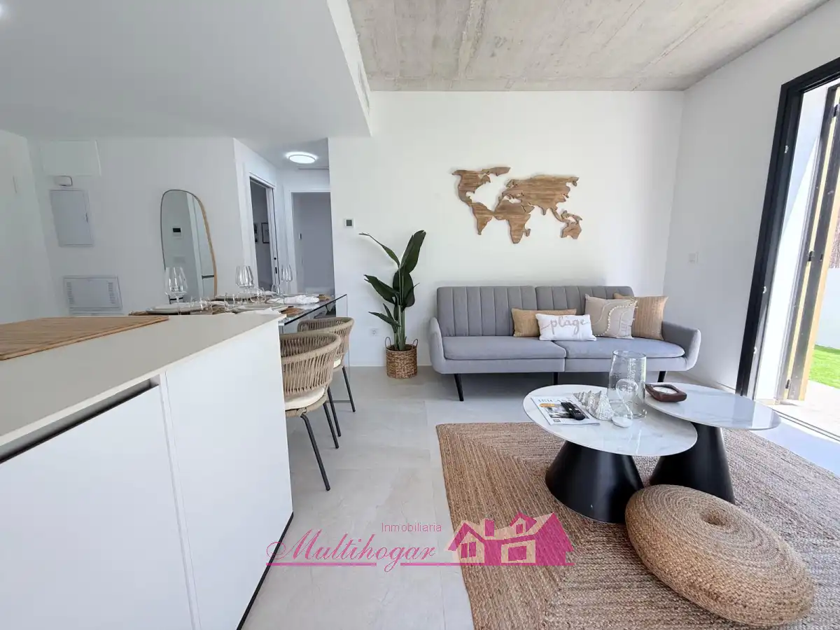 Sala de estar de Planta baja en venta en Sant Antoni de Portmany con Aire acondicionado, Calefacción y Jardín privado