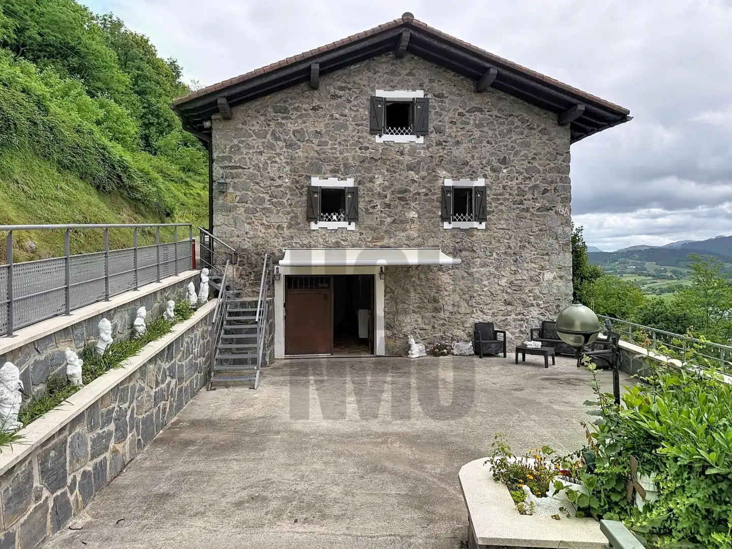 Vista exterior de Casa o chalet en venta en Hernani con Terraza, Trastero y Balcón
