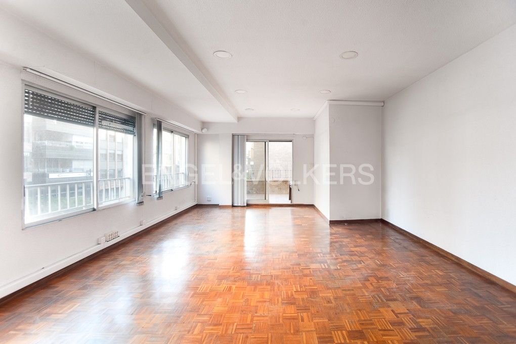 Exterior view of Apartment for sale in Castellón de la Plana / Castelló de la Plana  with Air Conditioner, Heating and Parquet flooring
