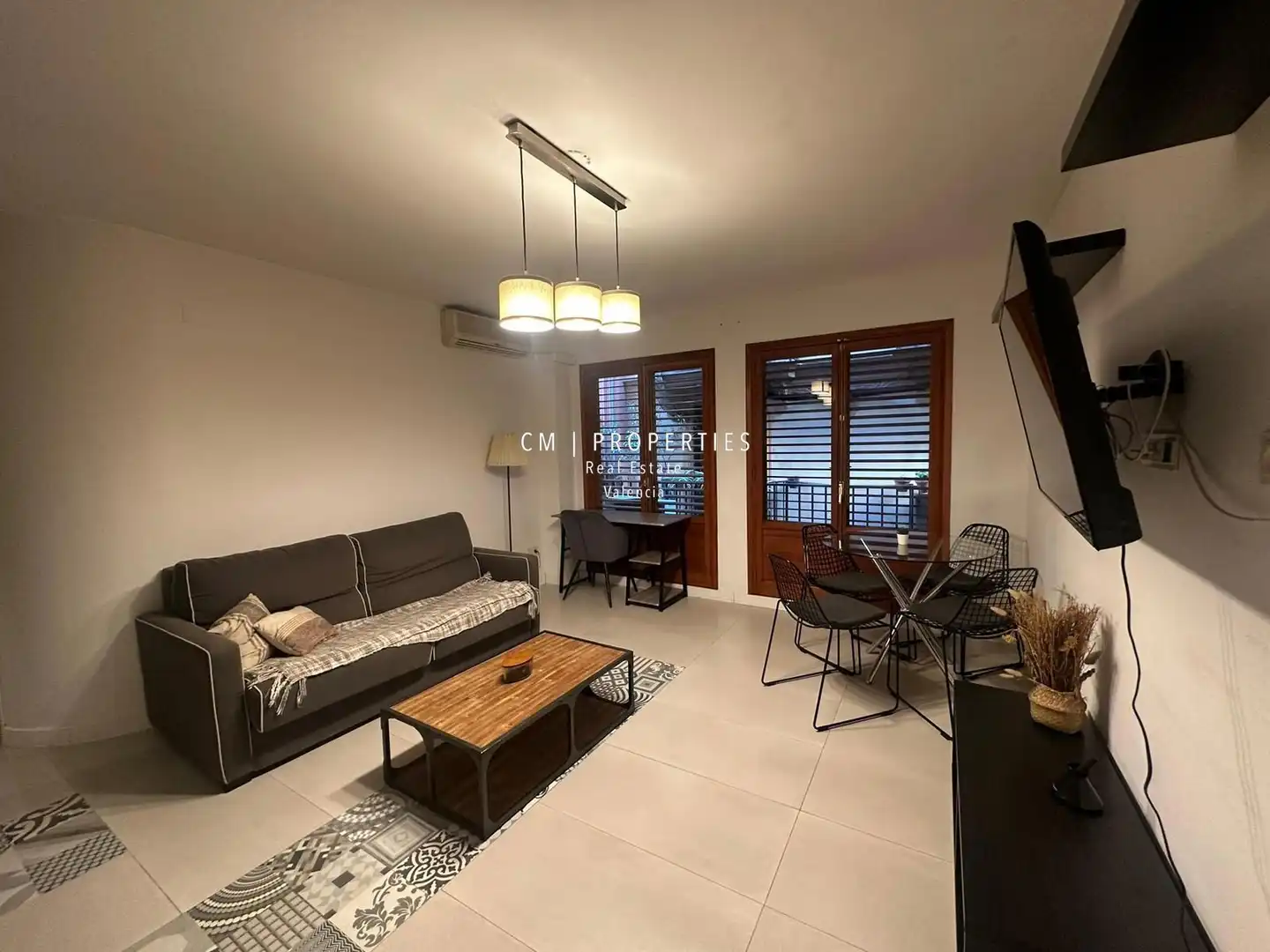 Wohnung zur Miete in Juristas, La Seu
