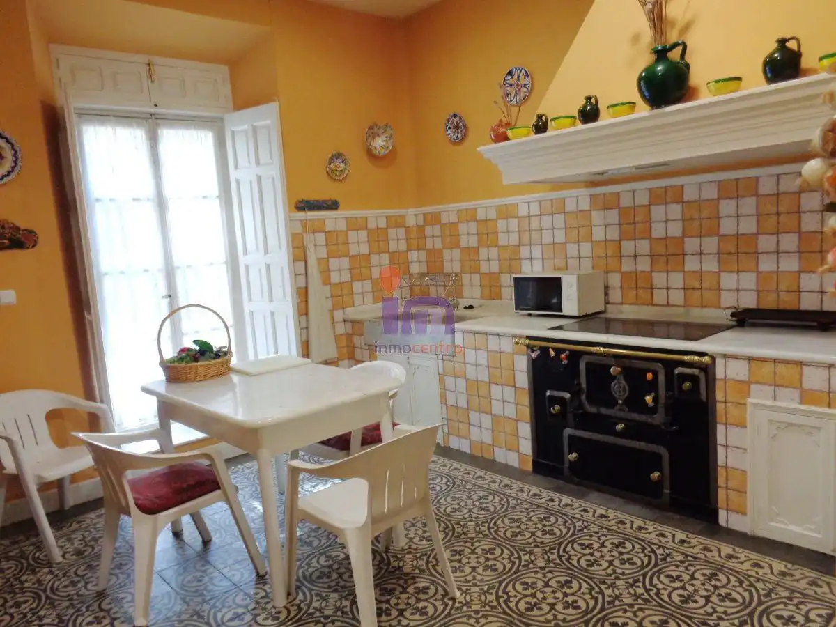 Cocina de Casa o chalet en venta en Valdepeñas con Aire acondicionado, Calefacción y Trastero