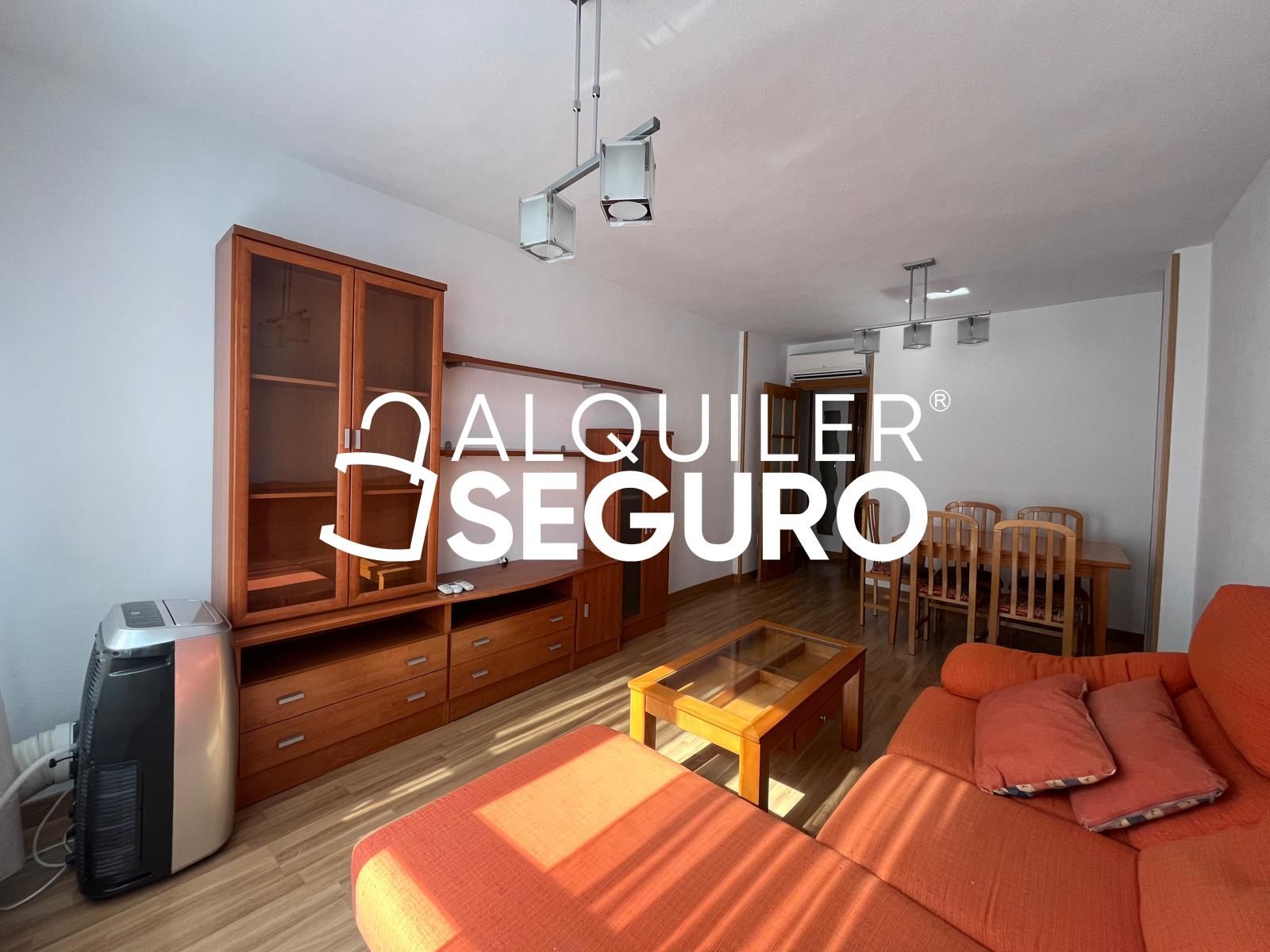 Flat to rent in Petróleo, Orcasur - 12 de Octubre