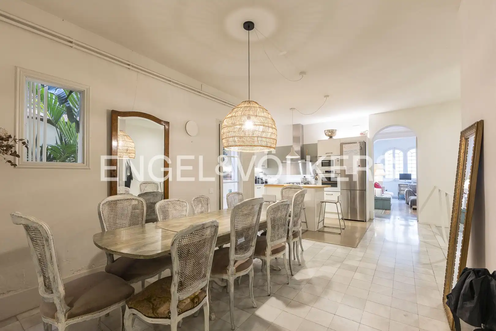 Comedor de Dúplex en venta en Barcelona con Calefacción, Terraza y Trastero