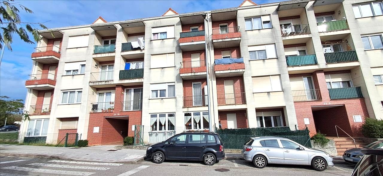 Vista exterior de Planta baixa en venda en El Astillero  