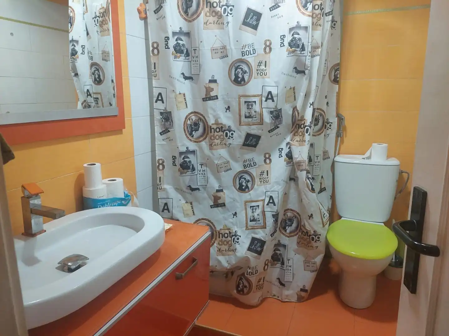 Bathroom of Flat for sale in Silla  with Terrace