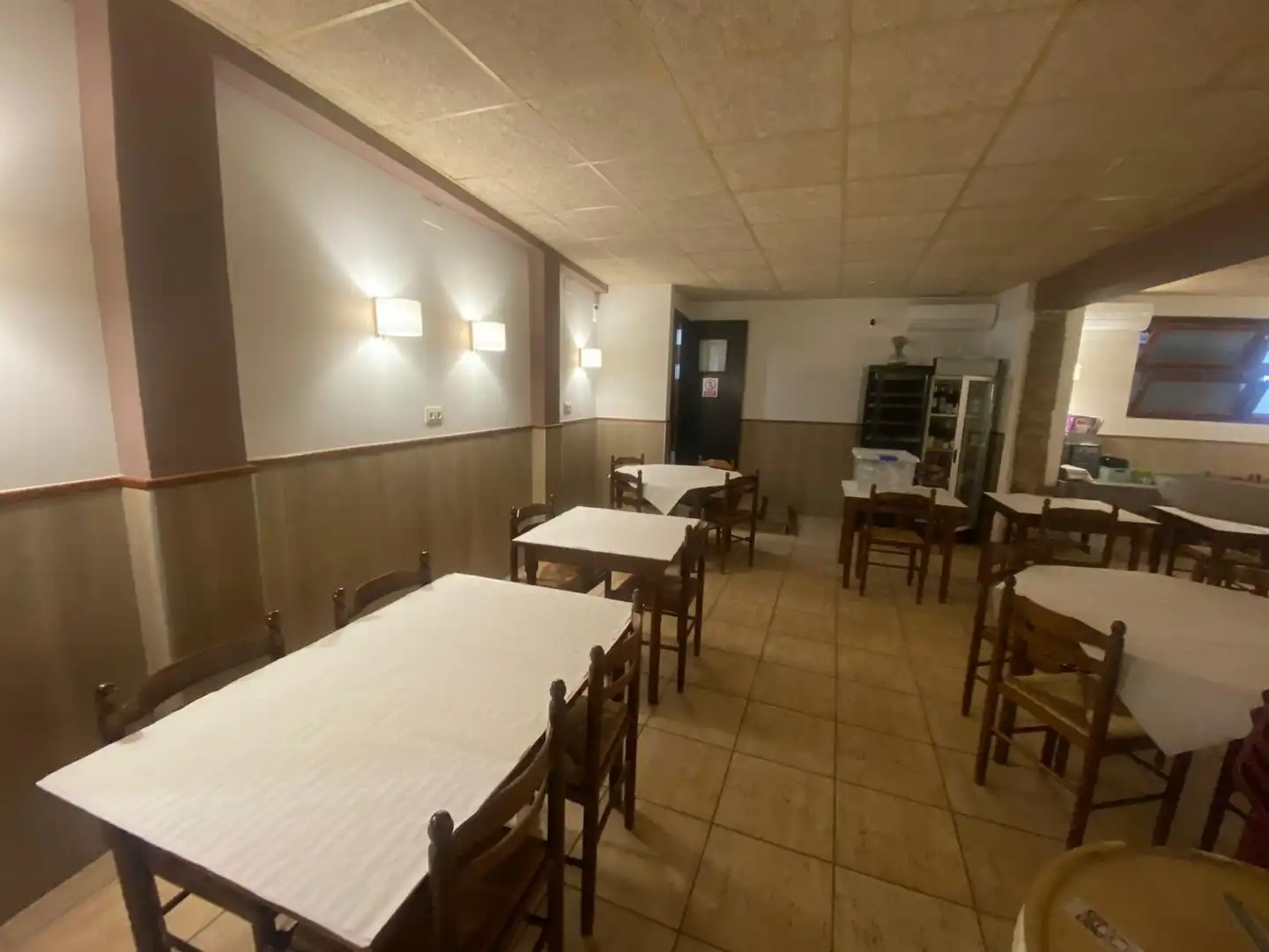 Locale commerciale in cessione a Sant Pere Pescador, imagen 8