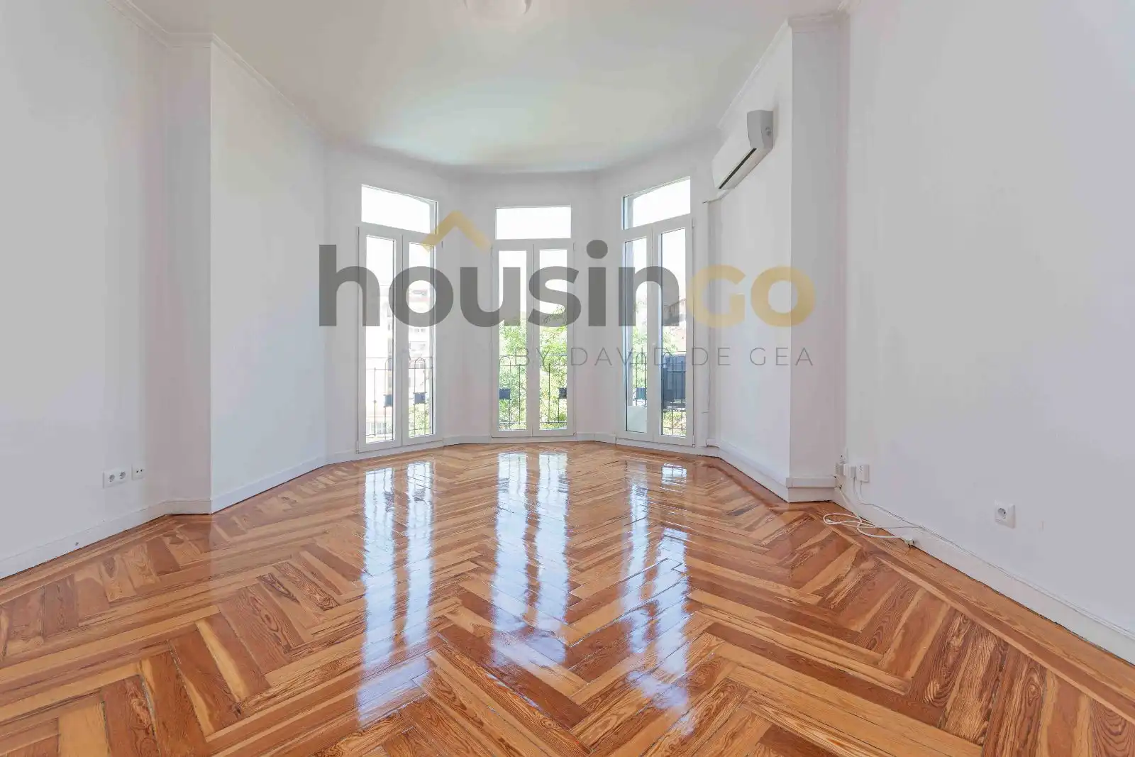 Sala d'estar de Pis de lloguer en Madrid amb Aire condicionat, Calefacció i Terrassa