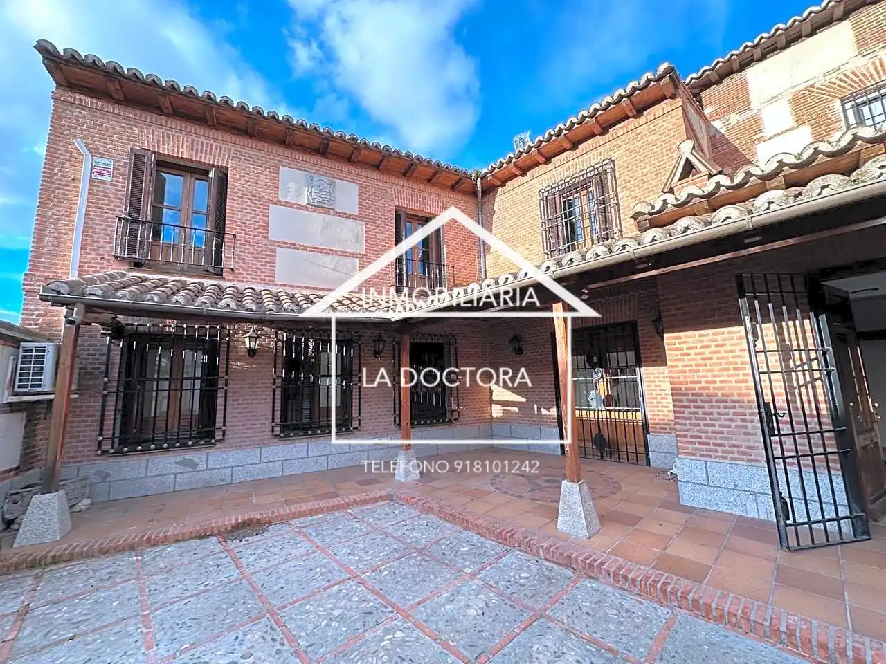 Vista exterior de Casa o chalet de alquiler en Navalcarnero con Aire acondicionado, Calefacción y Parquet