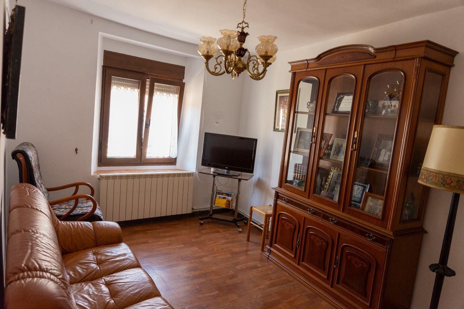 Sala d'estar de Casa o xalet en venda en Itero de la Vega amb Calefacció