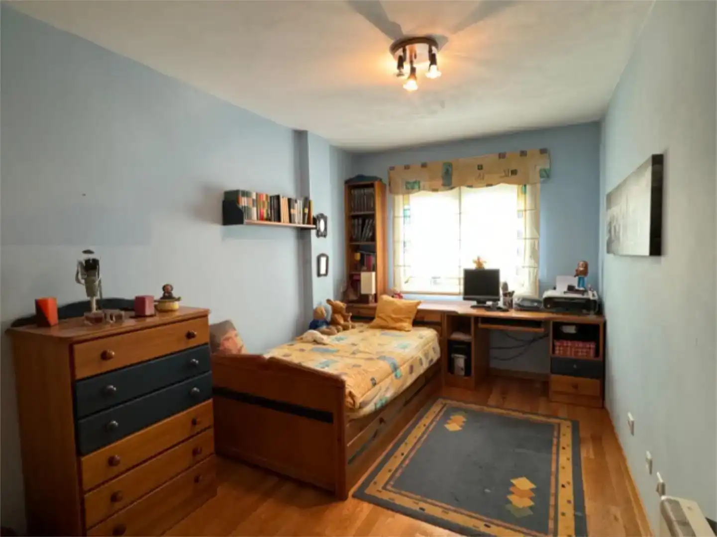 Habitación de Piso en venta en Quiroga con Parquet, Trastero y Amueblado
