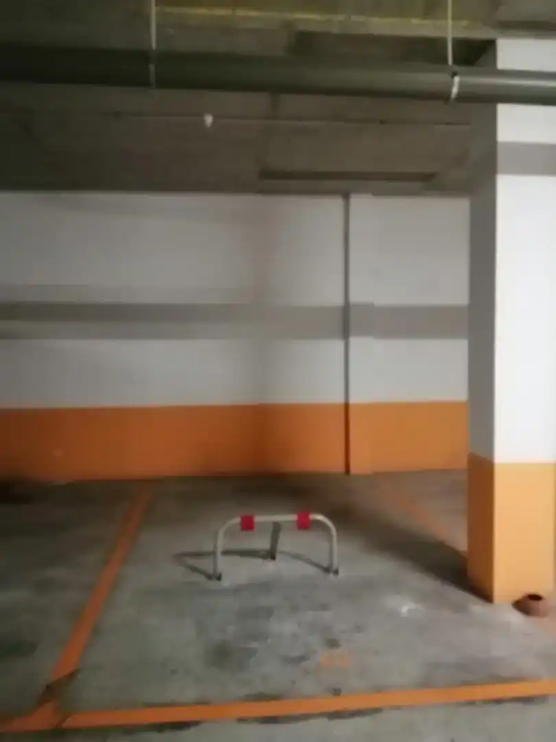 Parkplatz von Garage zur Miete in Salburua - Arantzabela