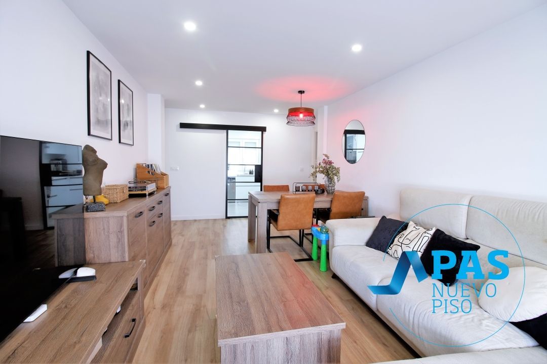 Living room of Flat for sale in Camargo  with Heating