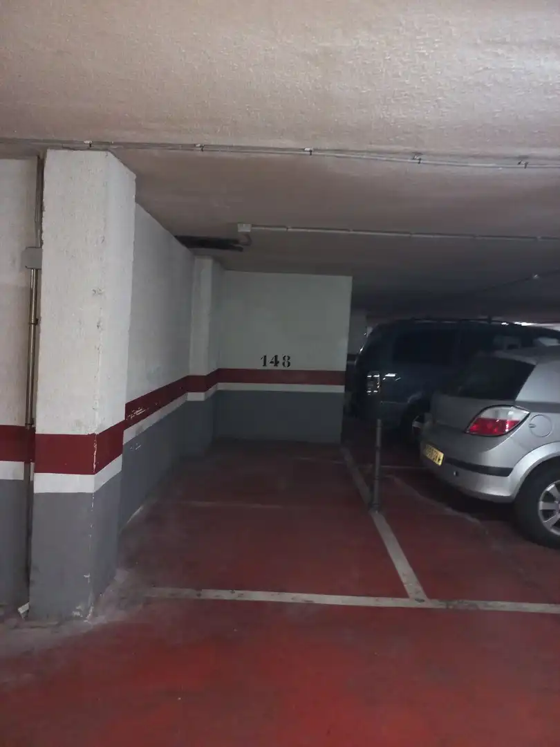 Aparcamiento en venta en HERMANOS BOU 42, imagen 7