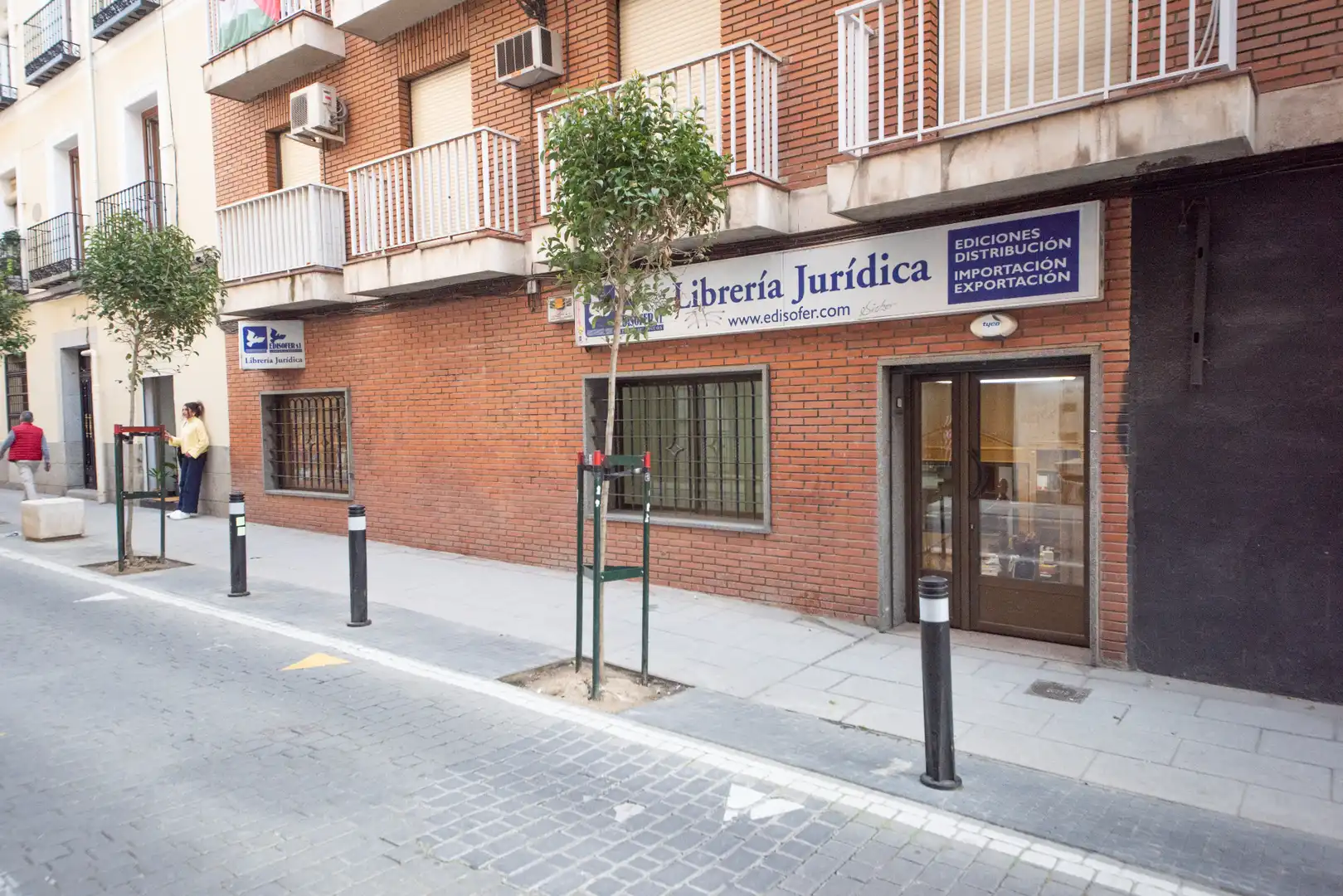 Außenansicht von Geschaftsraum zum Verkauf in Madrid mit Klimaanlage, Heizung und Alarm