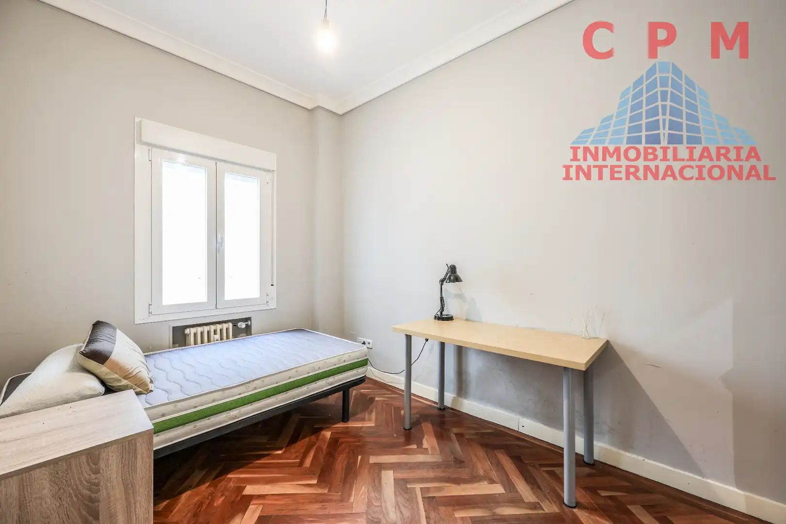 Schlafzimmer von Wohnung zur Miete in Madrid mit Klimaanlage, Heizung und Parkett