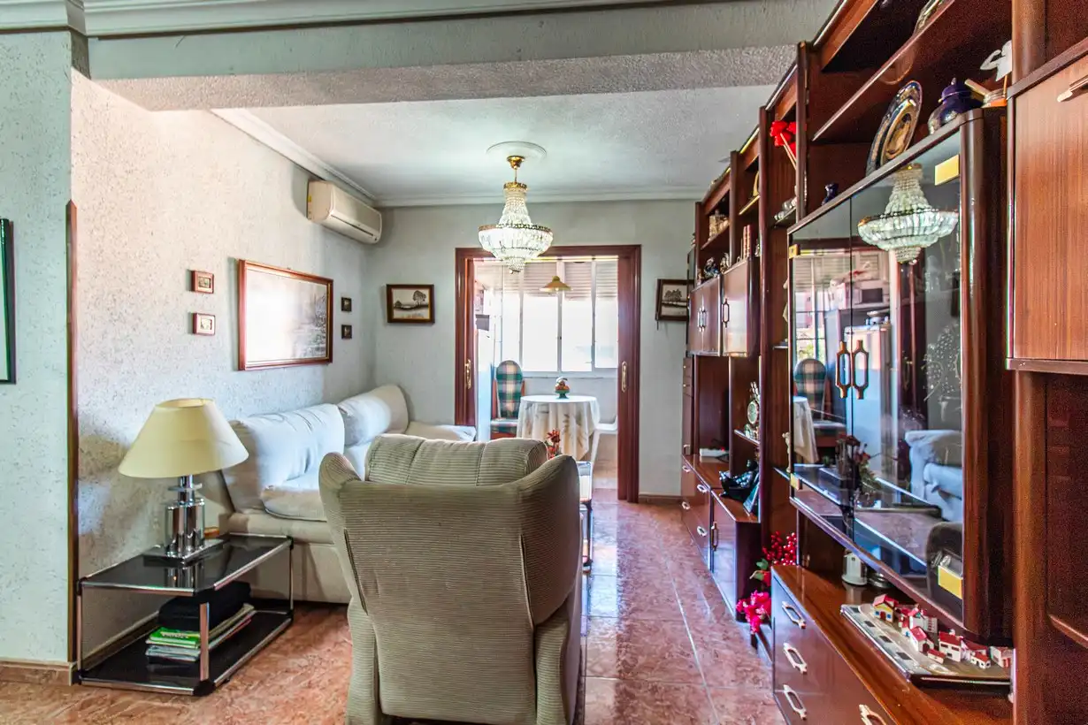 Flat with lift for sale in Calle de Fenelón 15, imagen 3