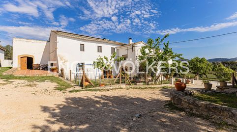 Masia Mas de les Farigoles con gran terreno y licencia turística