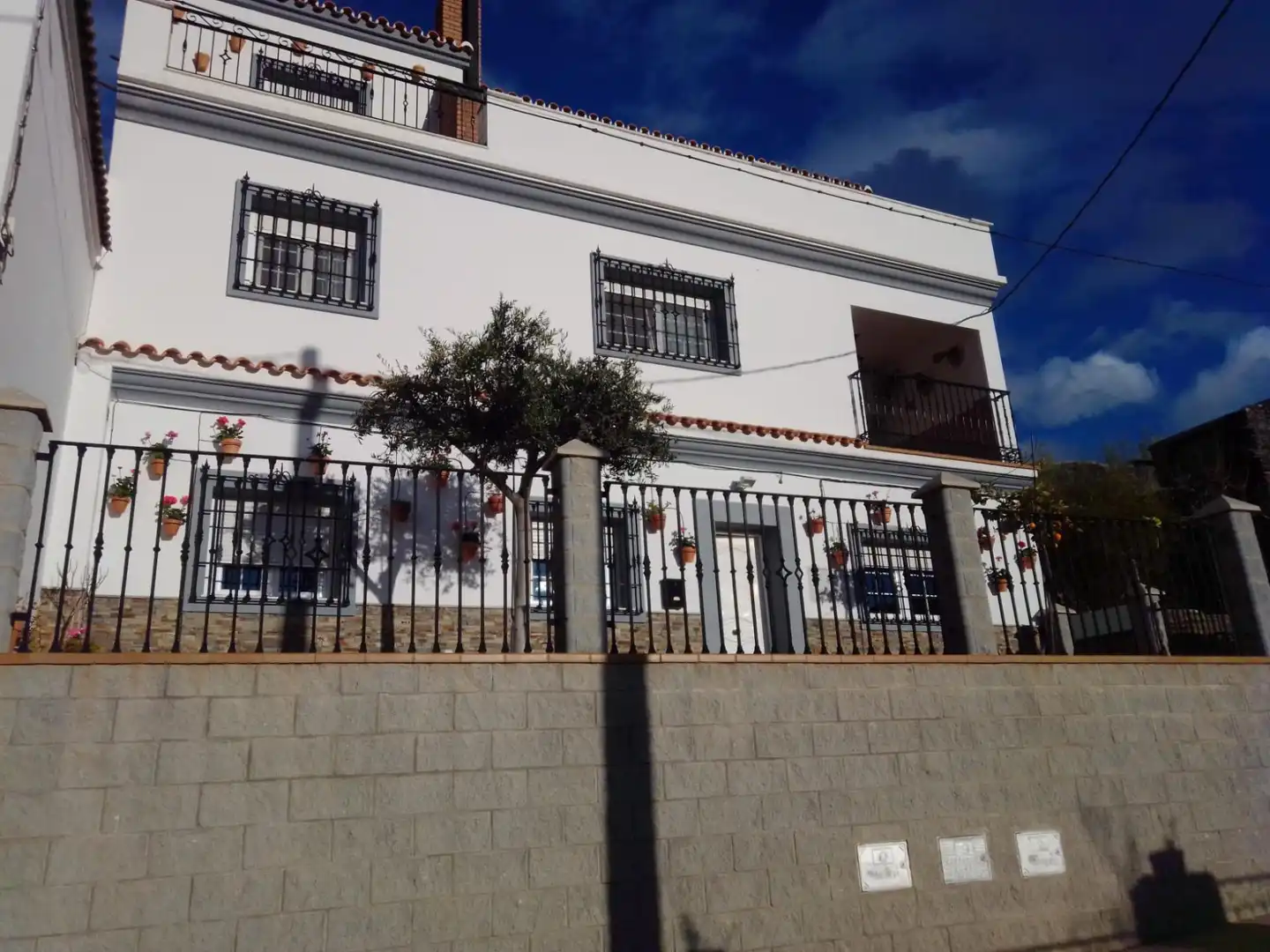 Exterior view of Flat for sale in Velefique  with Air Conditioner, Terrace and Storage room