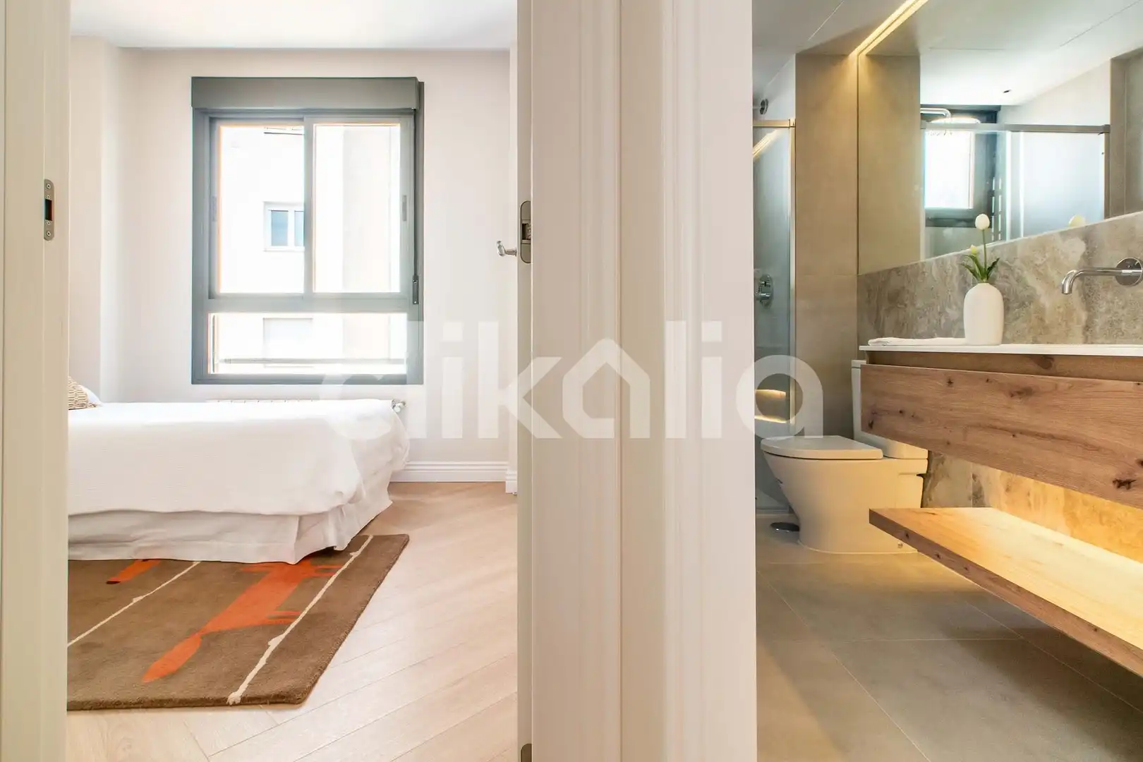 Schlafzimmer von Dachboden zum Verkauf in Madrid mit Klimaanlage, Heizung und Terrasse